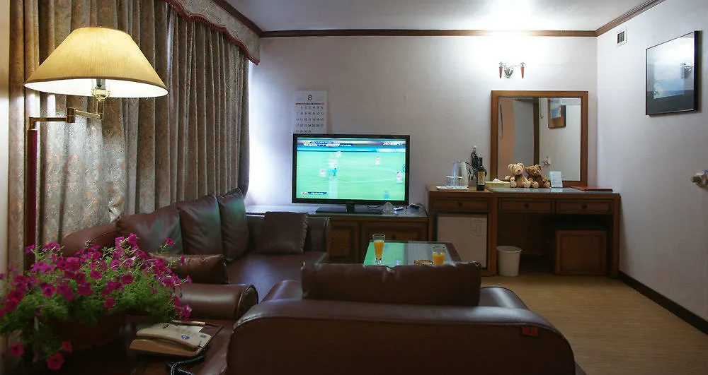 Benikea Hotel Marina Jeju